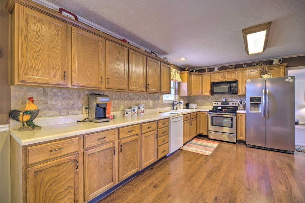Вилла 16 Mi To Pigeon Forge Jujus House With Mtn View Seymour Экстерьер фото